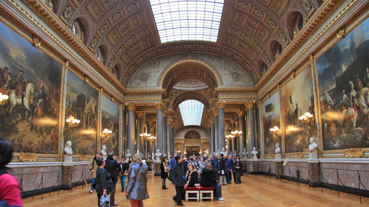 Le Roi Soleil • 4Min Chateau Versailles • 1Min Gare Versailles Rive Gauche Luaran gambar
